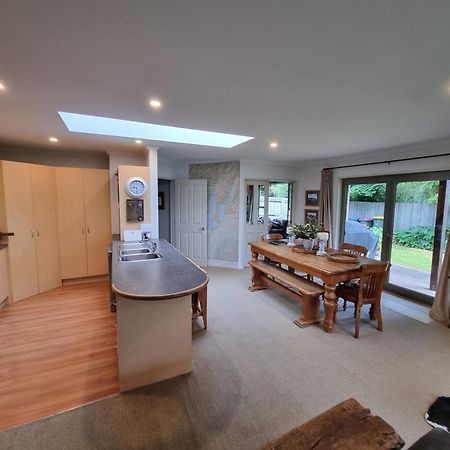 Wanaka Comfort - That Wanaka Tree ภายนอก รูปภาพ